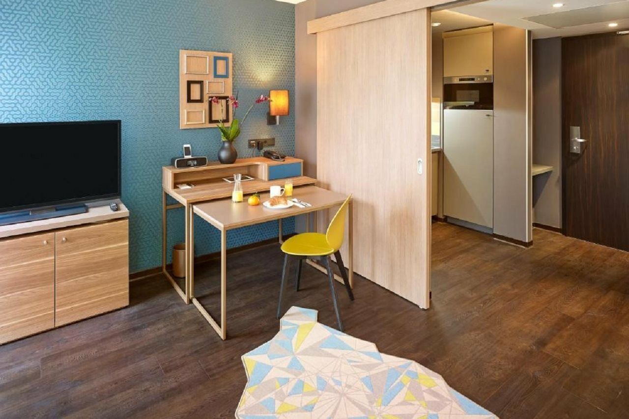 Aparthotel Adagio Koeln City Exterior foto